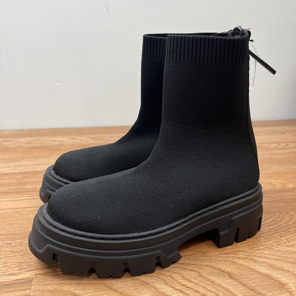 H&M‎ Black Sock Zip Boots Stretch with Chunky Lug Soles Women's Size 5.5 NEW